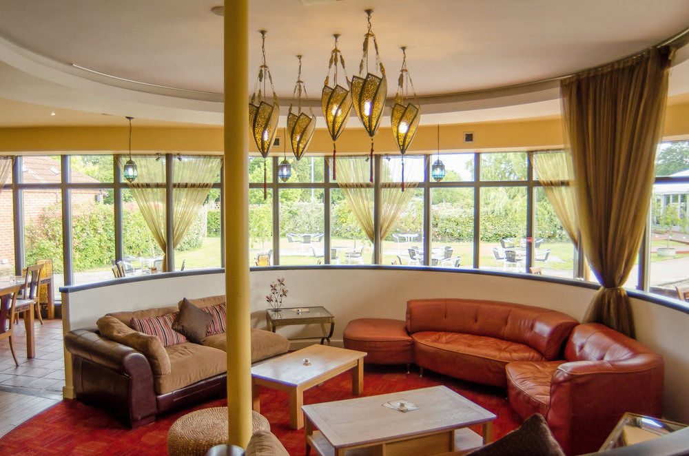 Lazaat Hotel Skidby Buitenkant foto